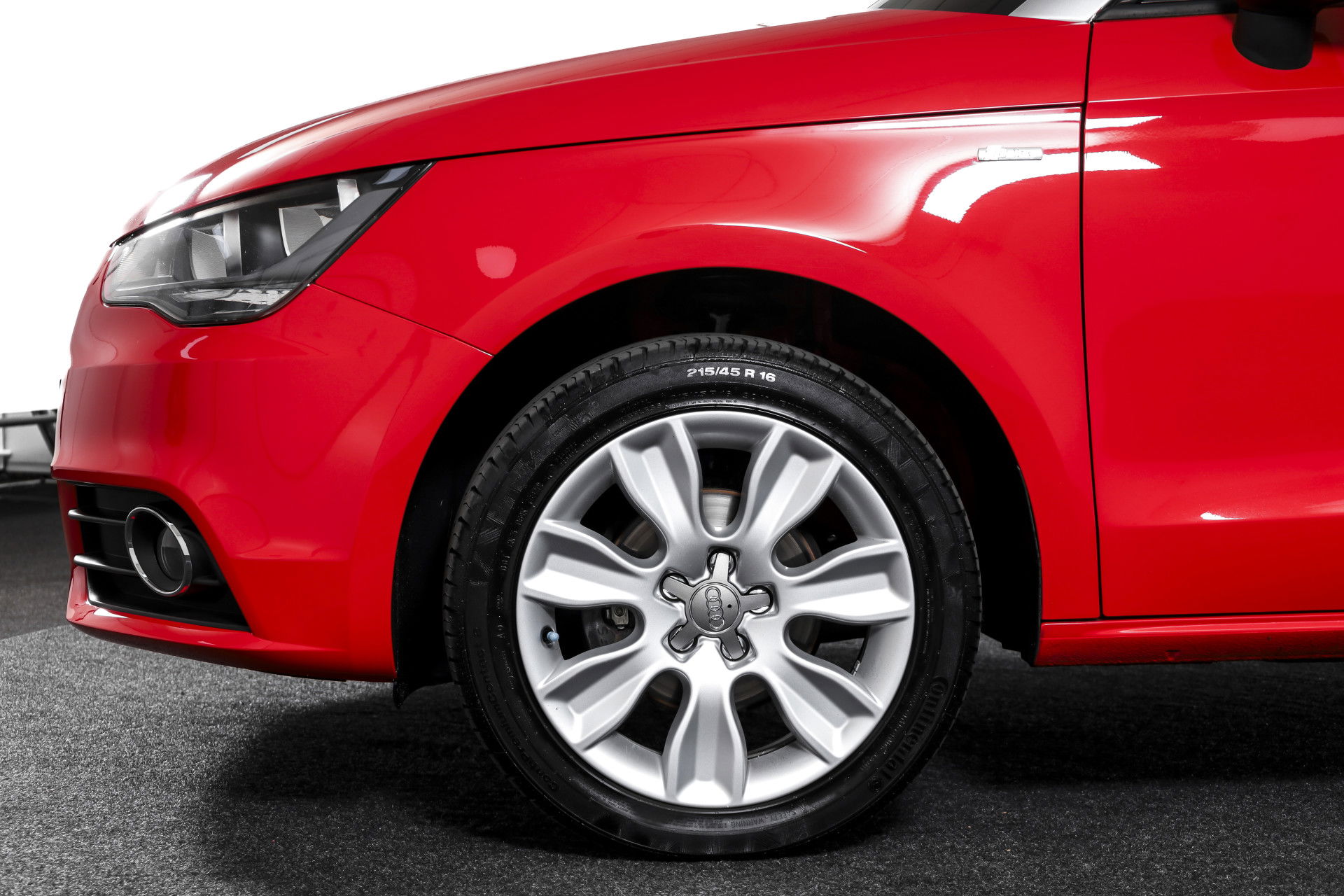 Audi - A1