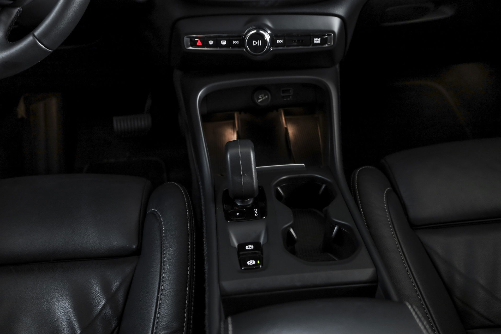 Volvo - XC40