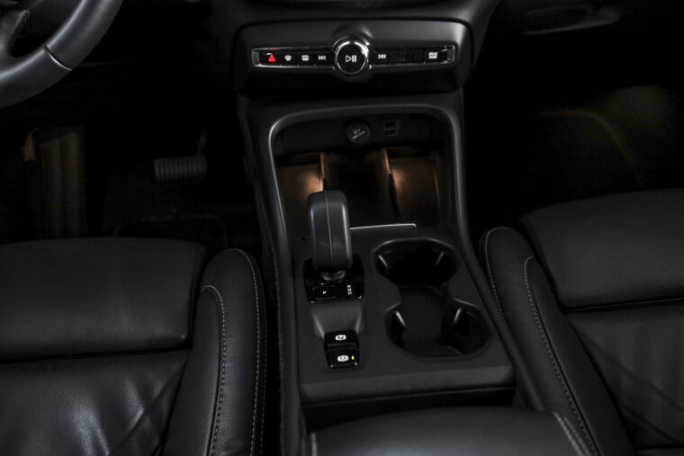 Volvo - XC40
