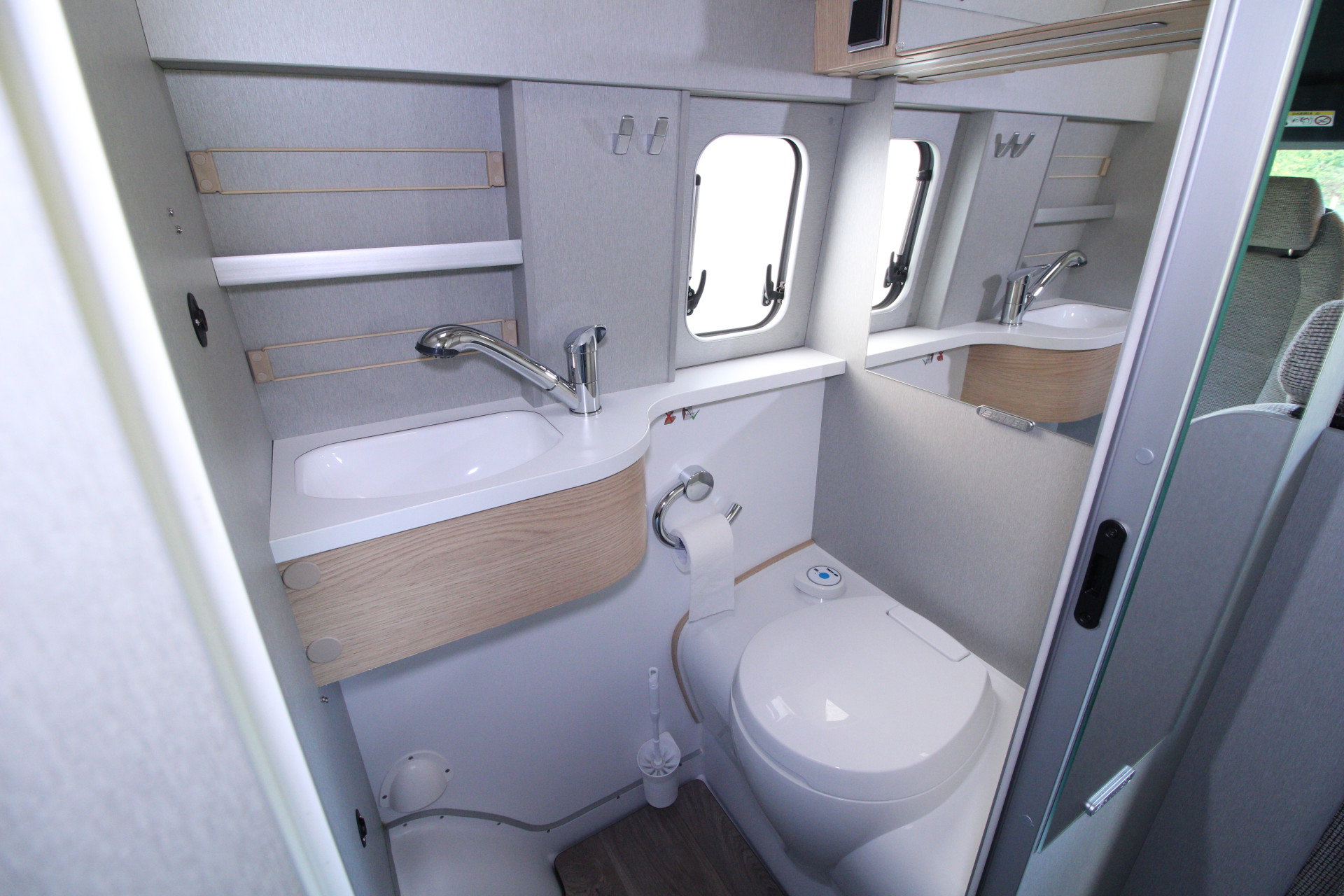 Mercedes-Benz Hymer FREE 600s Sprinter AUTOM CARPLAY ZONNEPANEEL 360CAM LED STOELVW '24 - foto 63