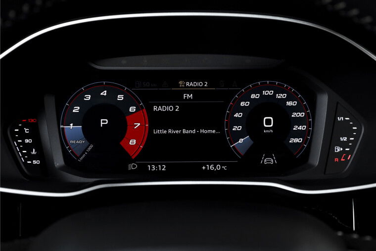 Audi - Q3