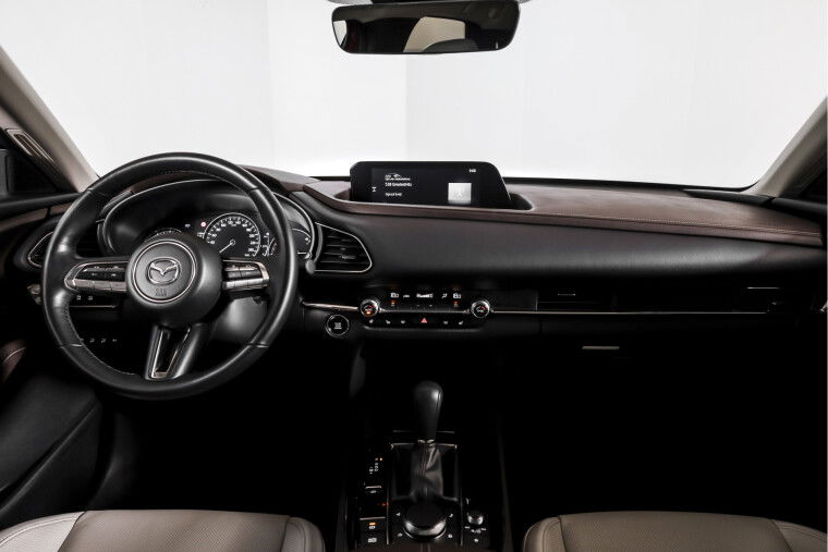 Mazda - CX-30
