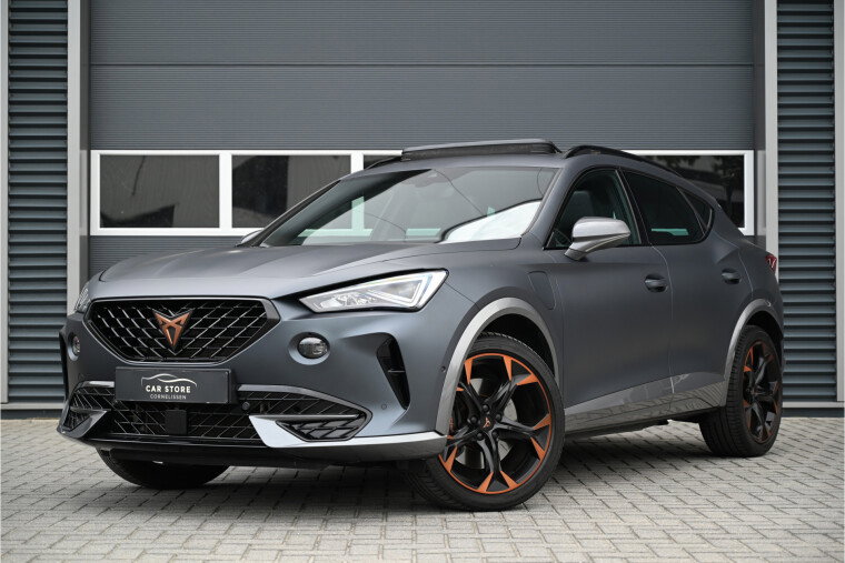 Foto van CUPRA Formentor 1.4 e-Hybrid VZ 245 PK ***VERKOCHT*** PANO / COPPER EDITION / MATGRIJS / CAMERA / MEMORY / SFEERVERLICHTING