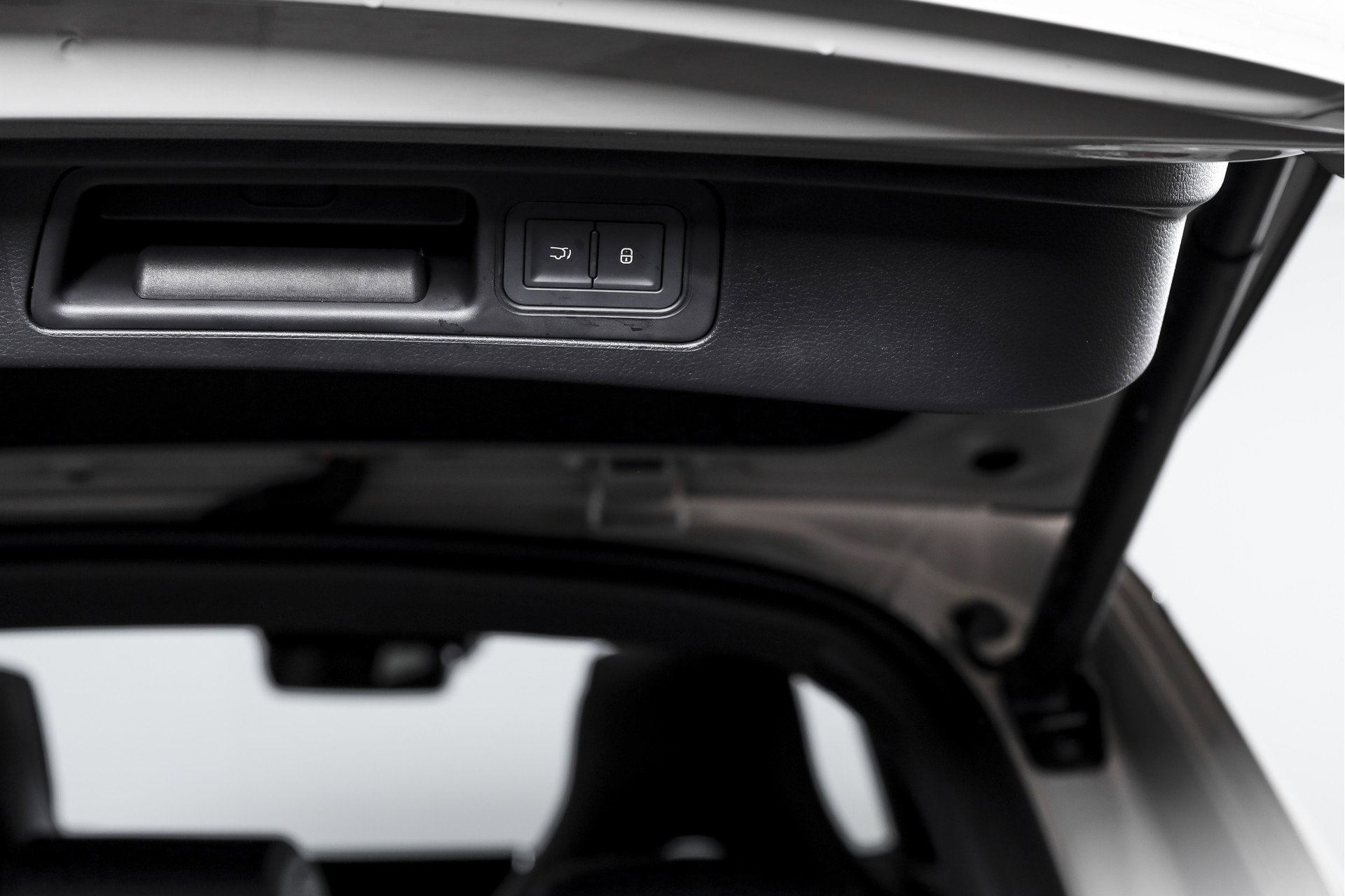BYD - SEAL U