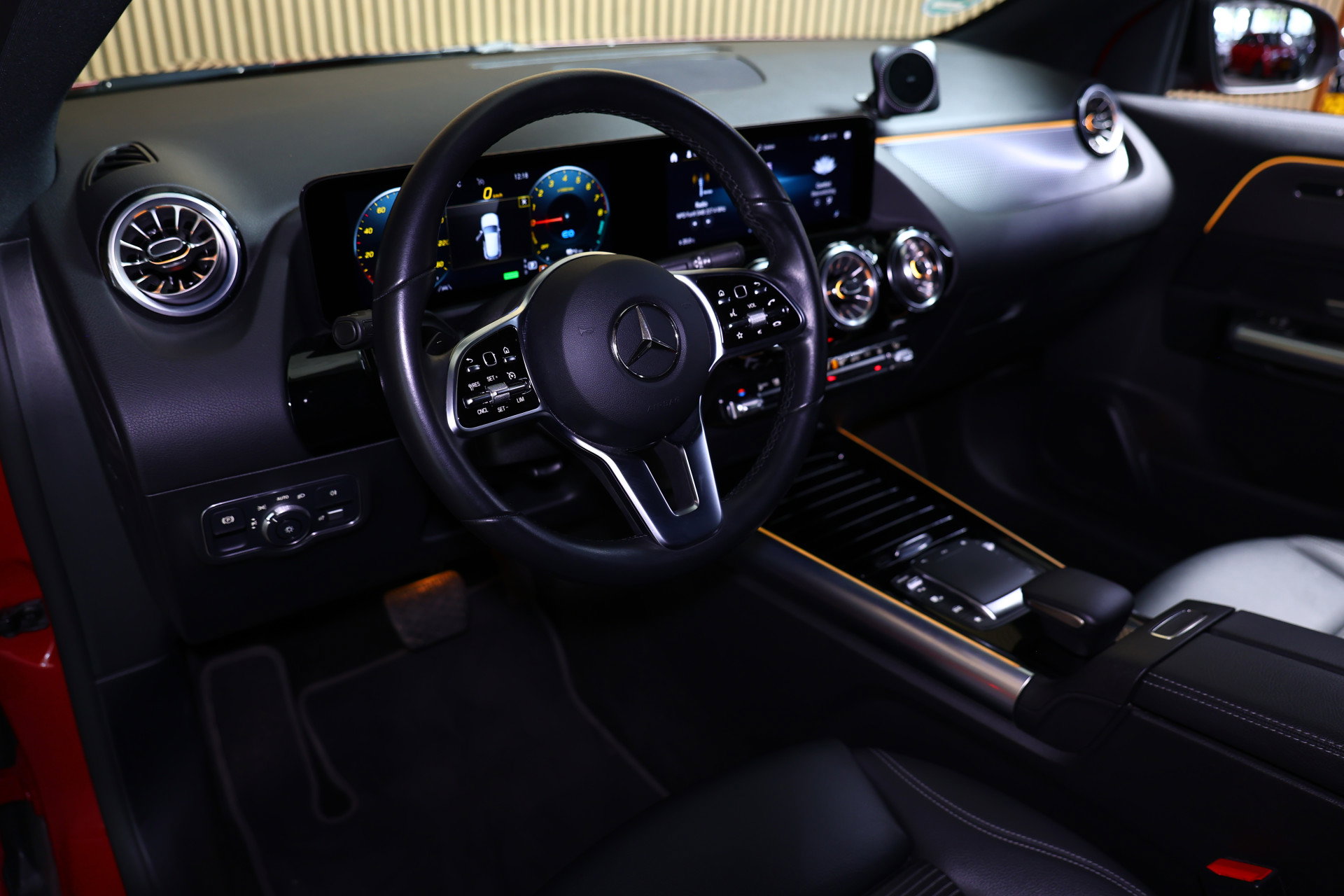 Mercedes-Benz 250 e AMG Line AVM CARPLAY NAVI CLIMA PDC CRUISE CAMERA SFEER THAAK '22 - foto 37