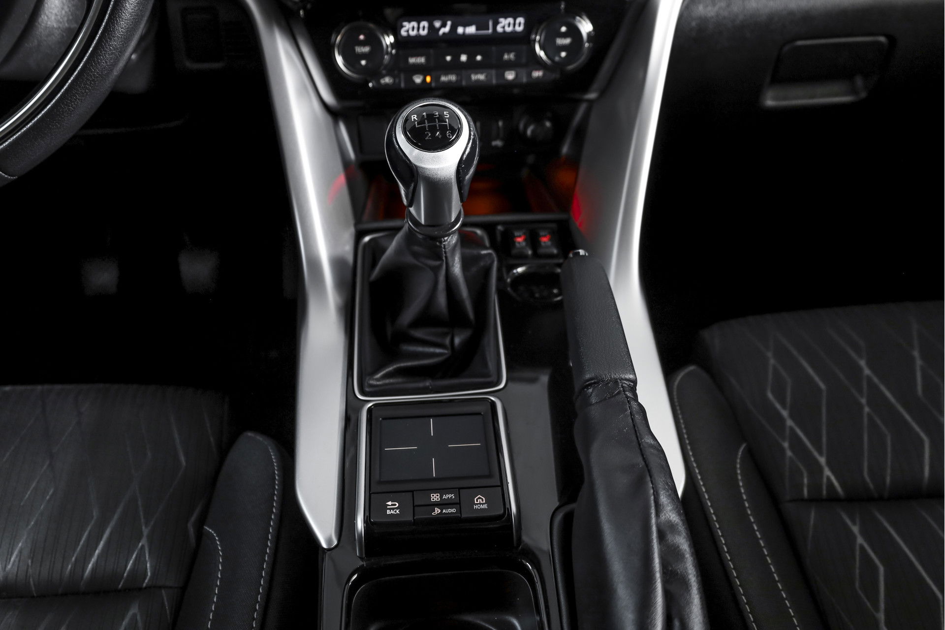 Mitsubishi - Eclipse Cross