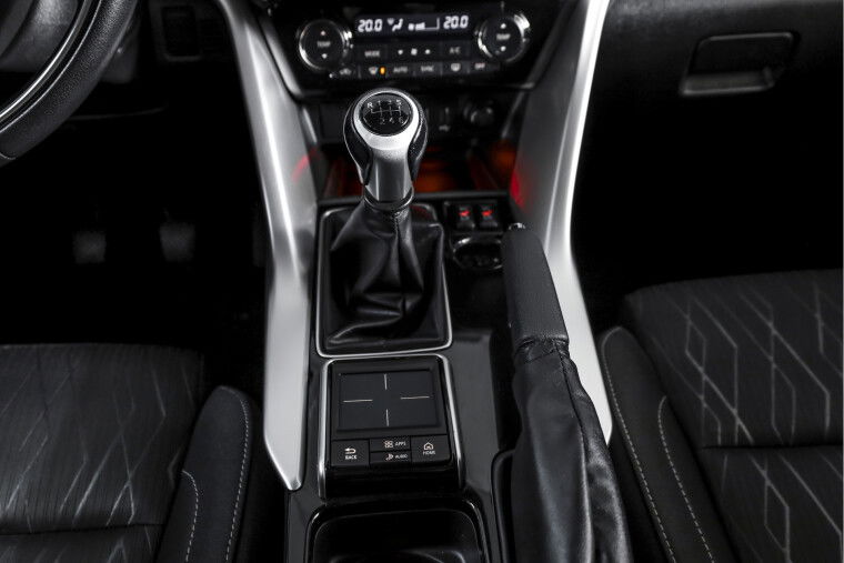 Mitsubishi - Eclipse Cross