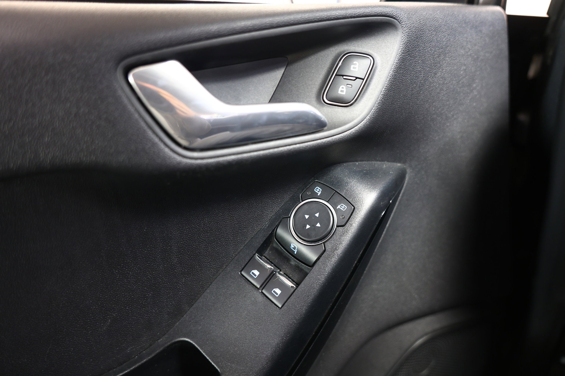 Ford 1.0 EcoBoost Active X NAVI CARPLAY CLIMA CRUISE STOELVW '18 - foto 14