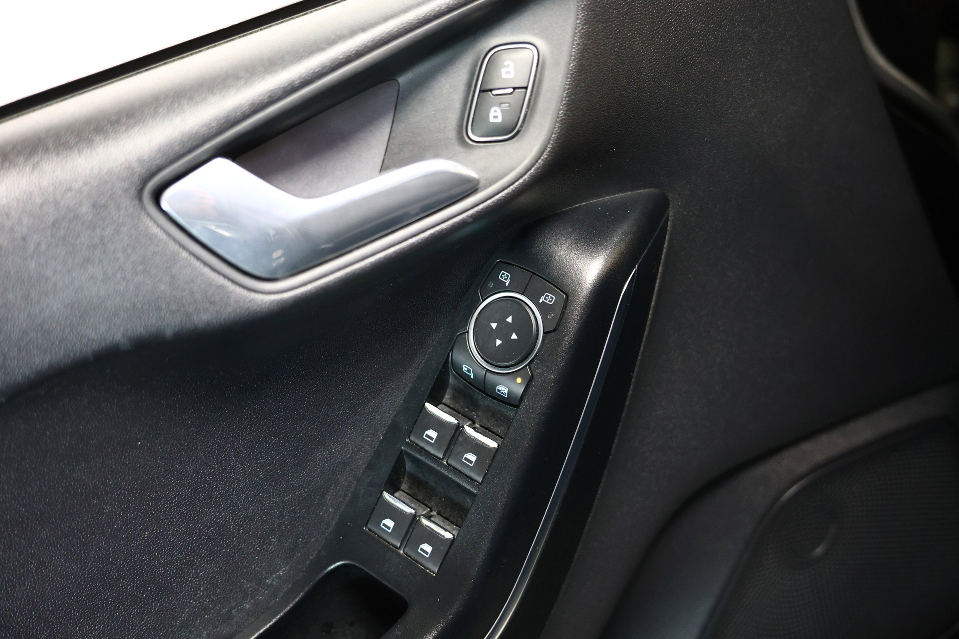 Ford 1.0 EcoBoost ACTIVE X DUURSTE UITV AUTOMAAT PANORAMA DAK CARPLAY '18 - foto 13
