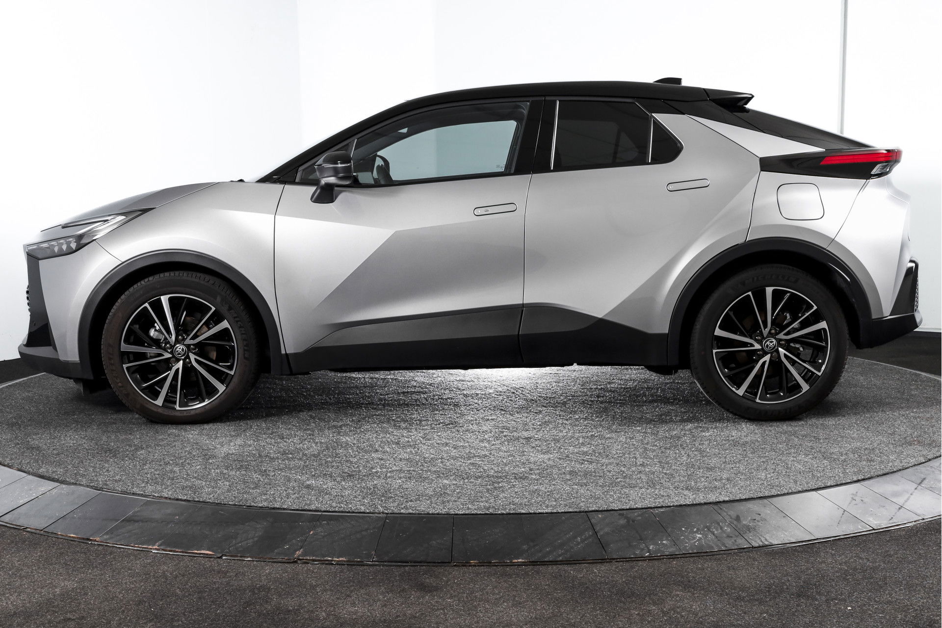 Toyota - C-HR