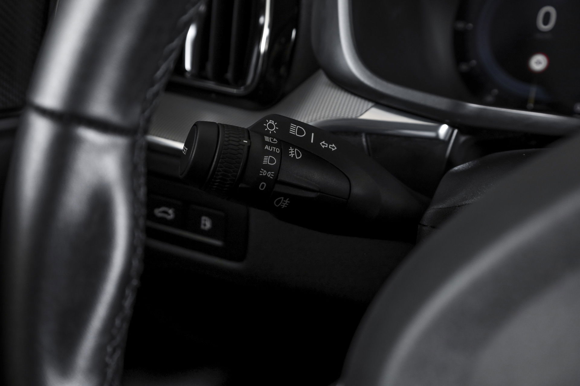 Volvo - XC60