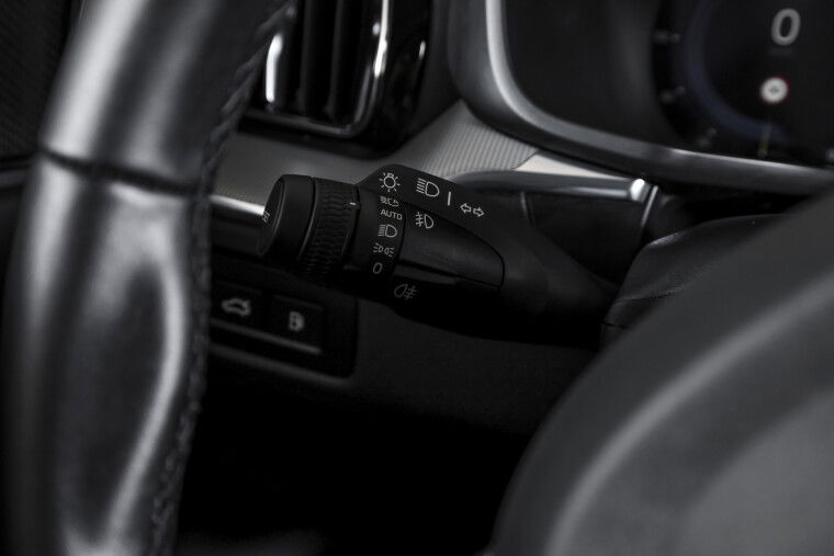 Volvo - XC60