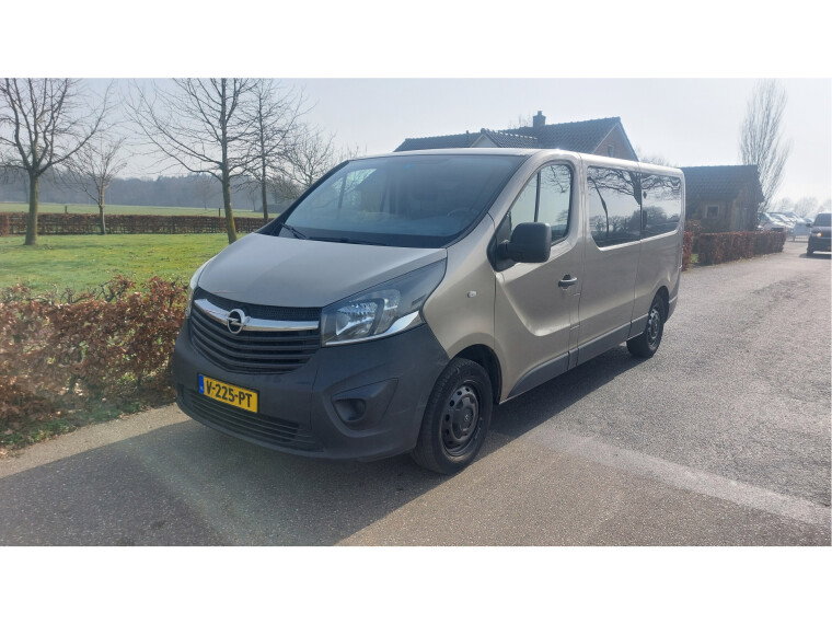 Foto van Opel Vivaro 1.6 CDTI L2H1 DC Edition