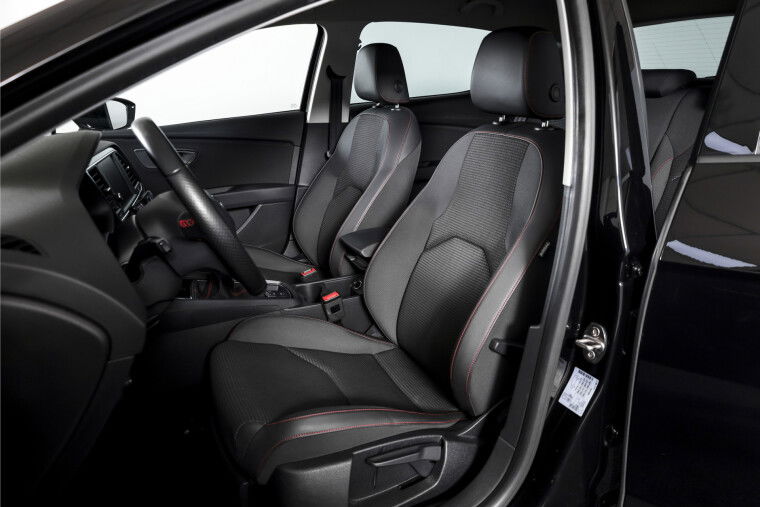 SEAT - Leon
