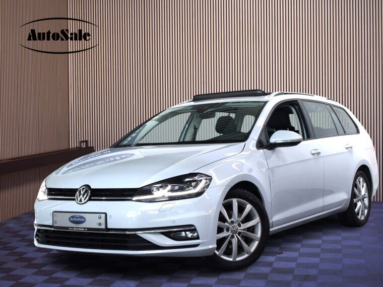 Volkswagen Variant 1.5 TSI DSG Highline PANO VIRTUAL CARPL ACC STUURVW '19