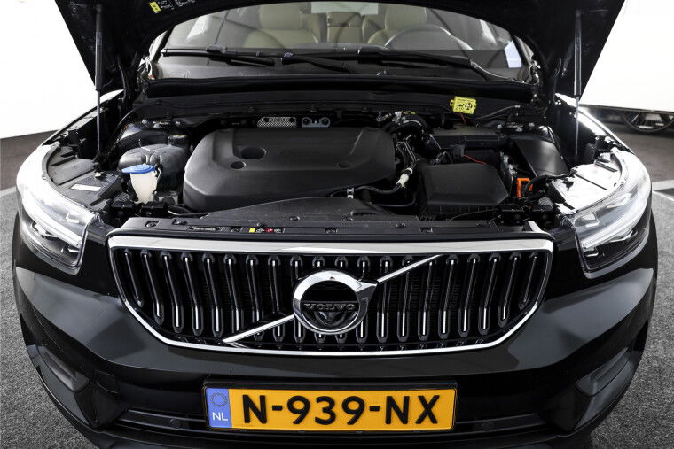 Volvo - XC40