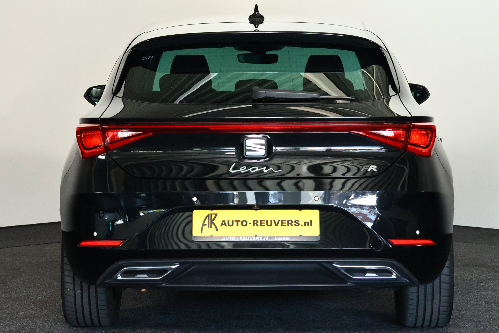 SEAT León