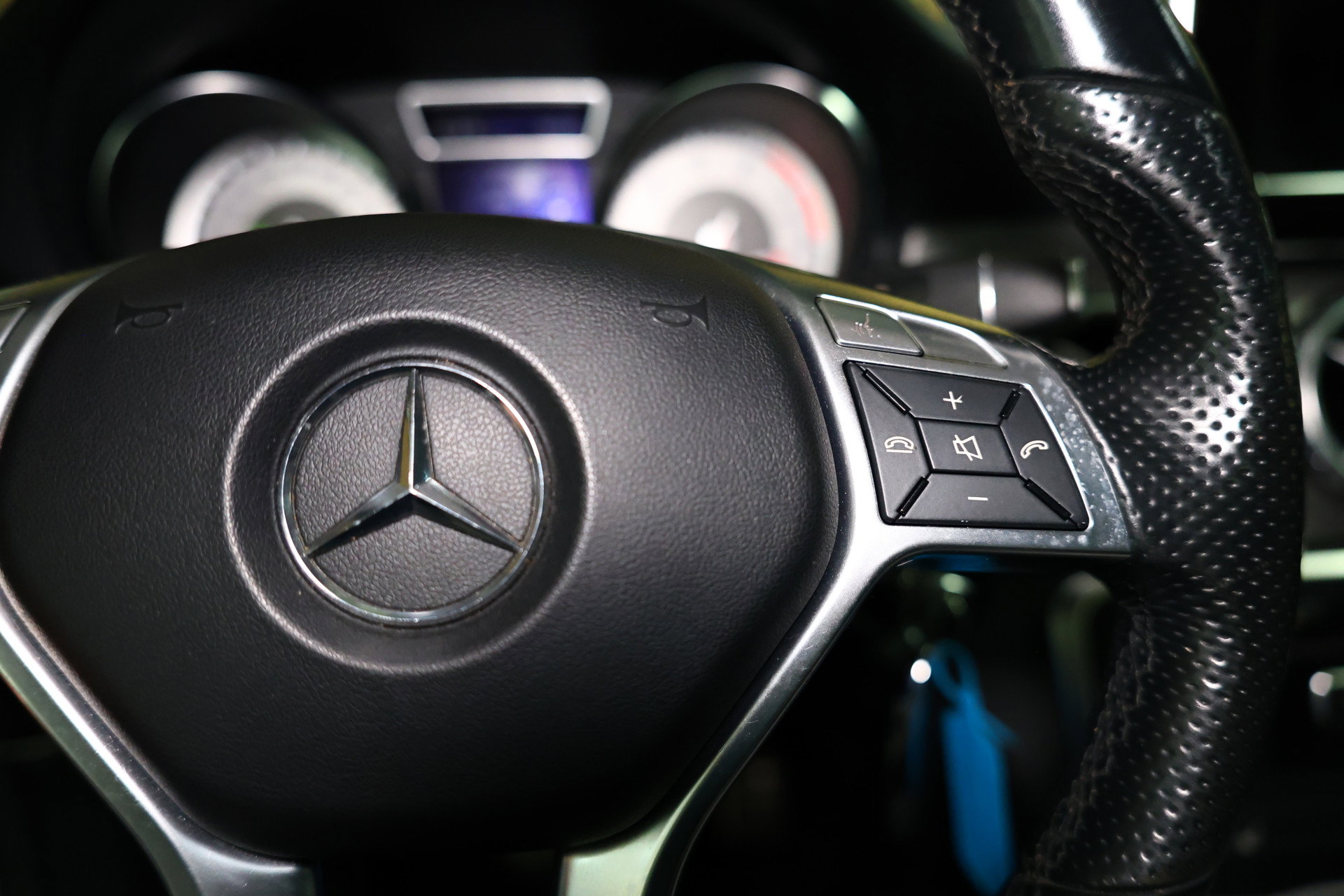 Mercedes-Benz 200 AMG Prestige PANODAK NAVI CLIMA CRUISE BT KEYLESS `14 - foto 16