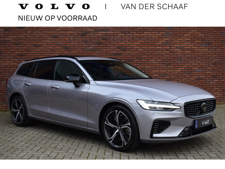 Foto van Volvo V60 T8 455PK Plug-in hybrid AWD Ultra Performance Edition
