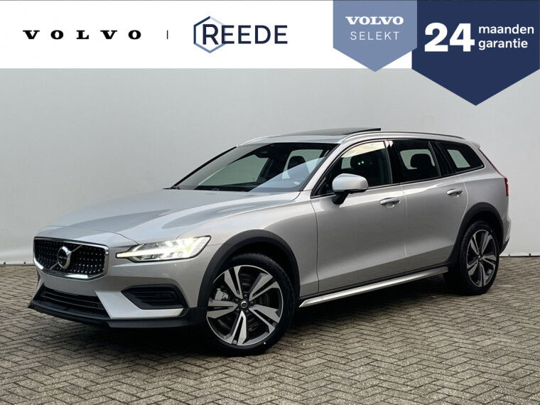 Foto van Volvo V60 Cross Country 2.0 B5 Automaat AWD Plus