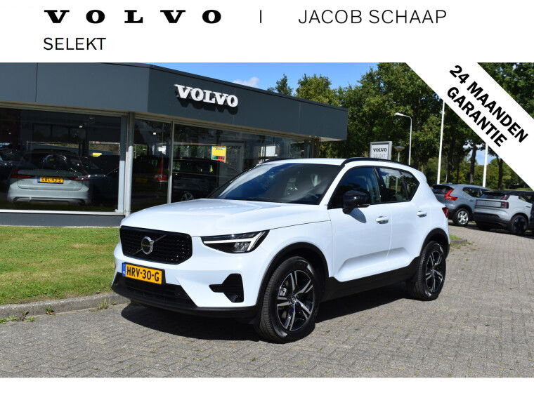 Foto van Volvo XC40 B4 211PK Automaat Plus Dark