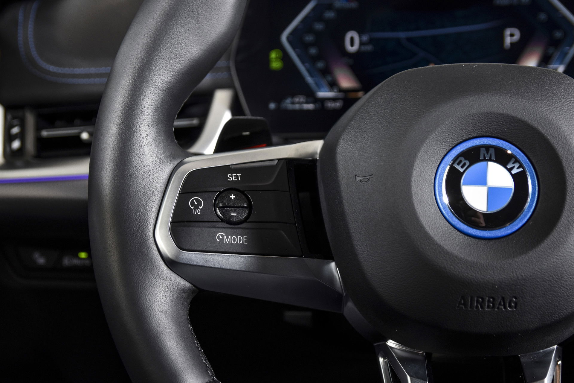 BMW - X1