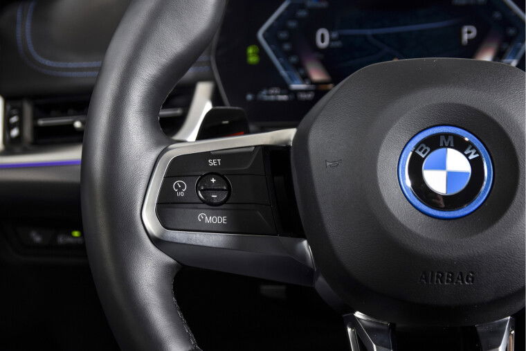 BMW - X1