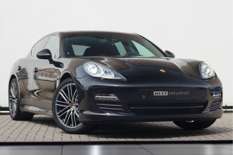 Porsche Panamera 4.8 S