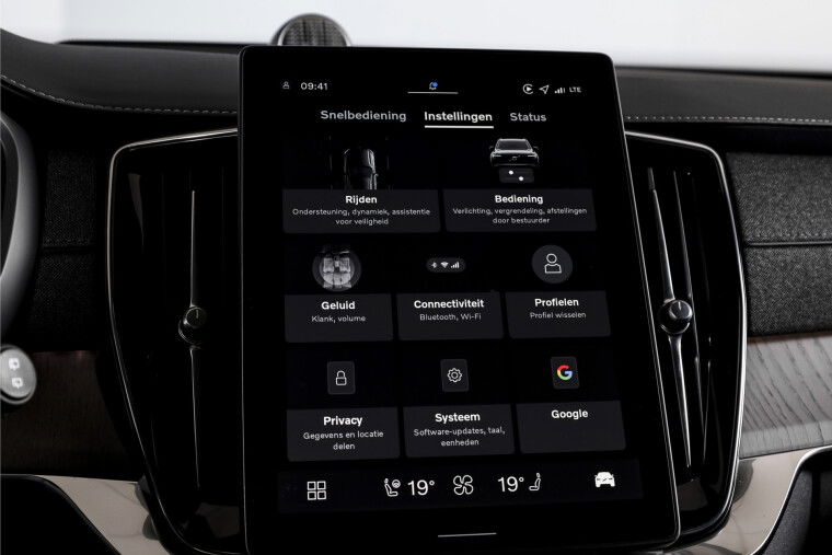 Volvo - XC90