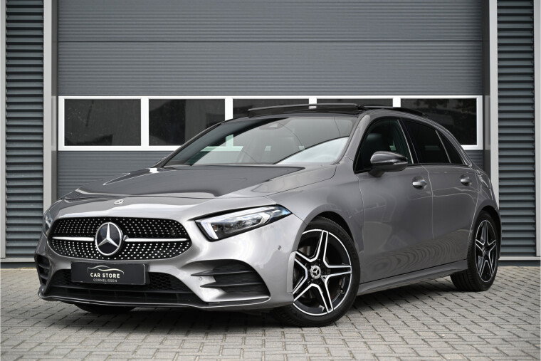 Foto van Mercedes-Benz A-Klasse 200 AMG / PANO / NIGHT / SFEERVERLICHTING / MEMORY / LED / CAMERA / WIDESCREEN / TREKHAAK