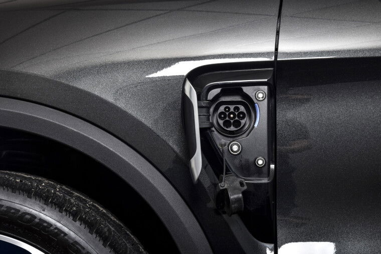 Lynk & Co - 01