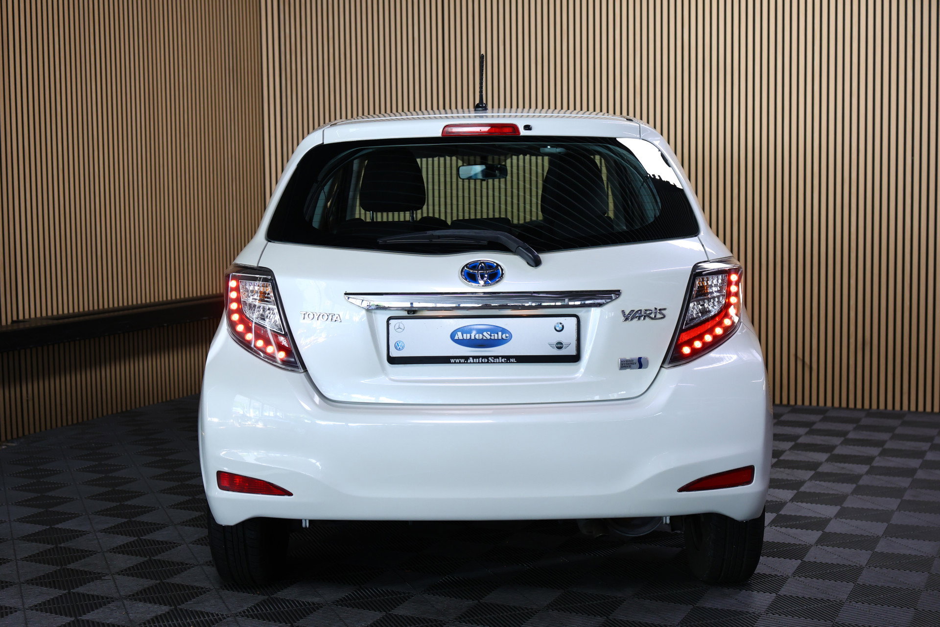 Toyota 1.5 Full Hybrid Comfort CLIMA RADIO AUTOMAAT "14 - foto 7