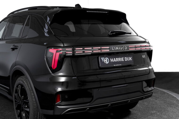 Lynk & Co - 01