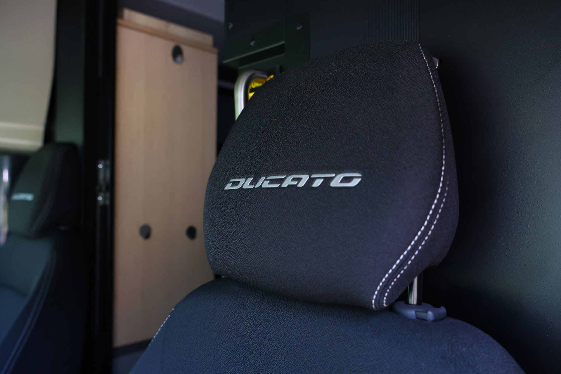 Fiat FIAT Ducato 2.3 140 pk AUTOMAAT CARPLAY Camper Prachtige Zelfbouw 2023 - foto 18