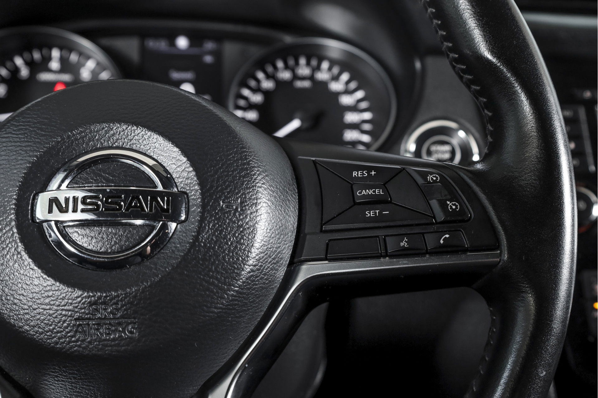 Nissan - QASHQAI