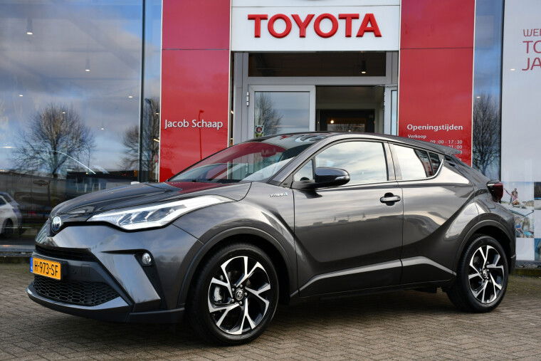 Foto van Toyota C-HR 1.8 Hybrid Dynamic Automaat 122pk
