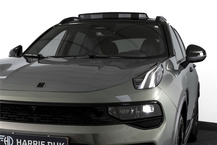 Lynk & Co - 01
