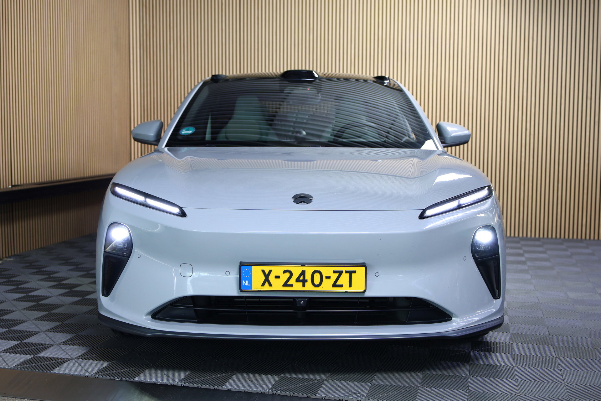 NIO 75 kWh VIRTUAL NAVI AMBIENT ELEK.STOEL 360 CAM NOMI THAAK '24 - foto 9