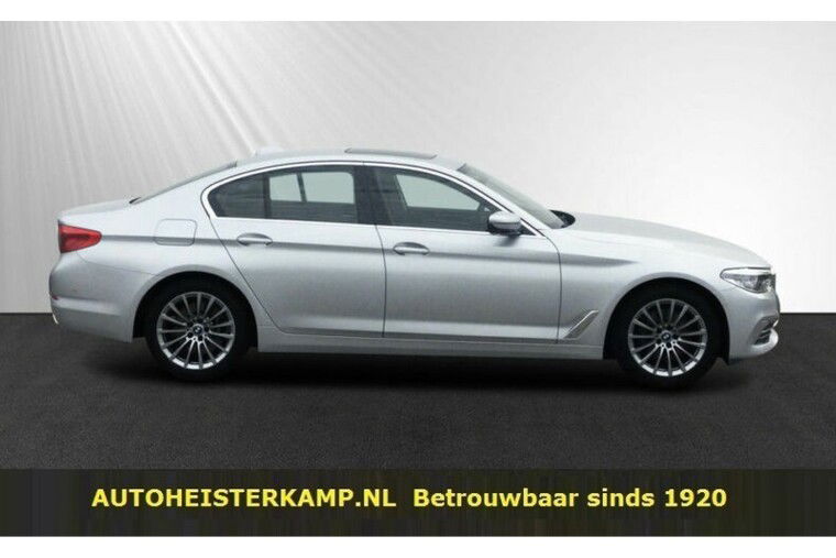 BMW 5 Serie 540i 340 PK Luxury Line Stoelkoeling ACC Head-Up Trekhaak