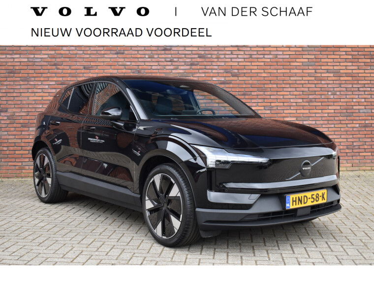 Foto van Volvo EX30 Extended Range 272PK Plus 69 kWh