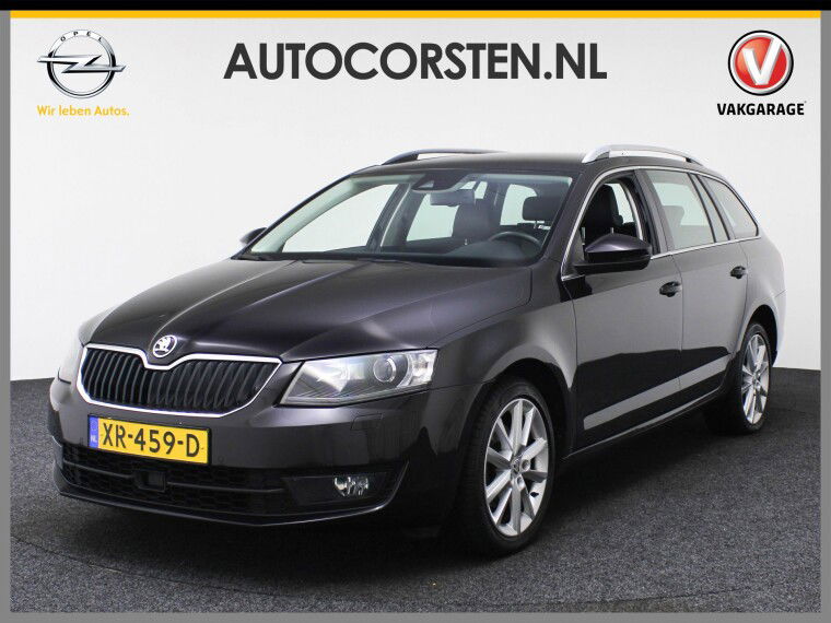 Foto van Škoda Octavia Combi 2.0TDI 150pk Adaptive-Cruise Navi Xenon Elektr.verst.Memory-Stoel Ecc PDC-A+Voor MultiMedia Dab+ Lmv Pdc Stoelverwarmd Cru