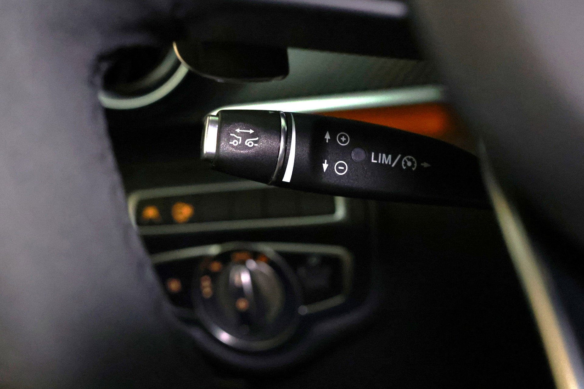 Mercedes-Benz 300d L2 Exclusive AMG Line AVM MEMORY BURMEISTER NAVI CLIMA 360CAM "24 - foto 24