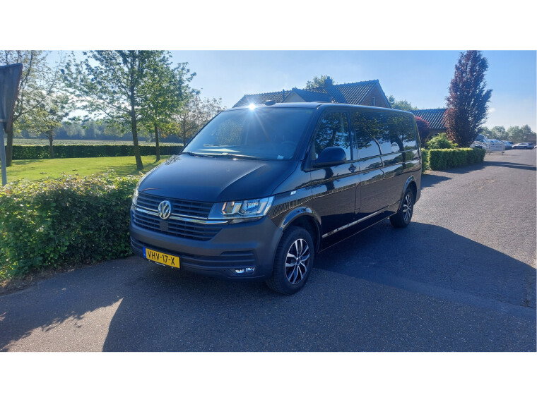 Foto van Volkswagen Transporter 2.0 TDI L2H1 30 DC