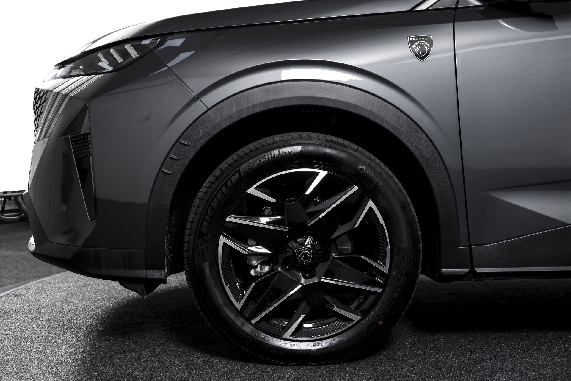 Peugeot - 3008