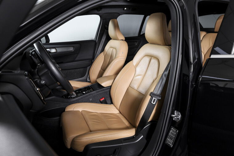 Volvo - XC40