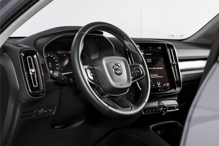 Volvo - XC40