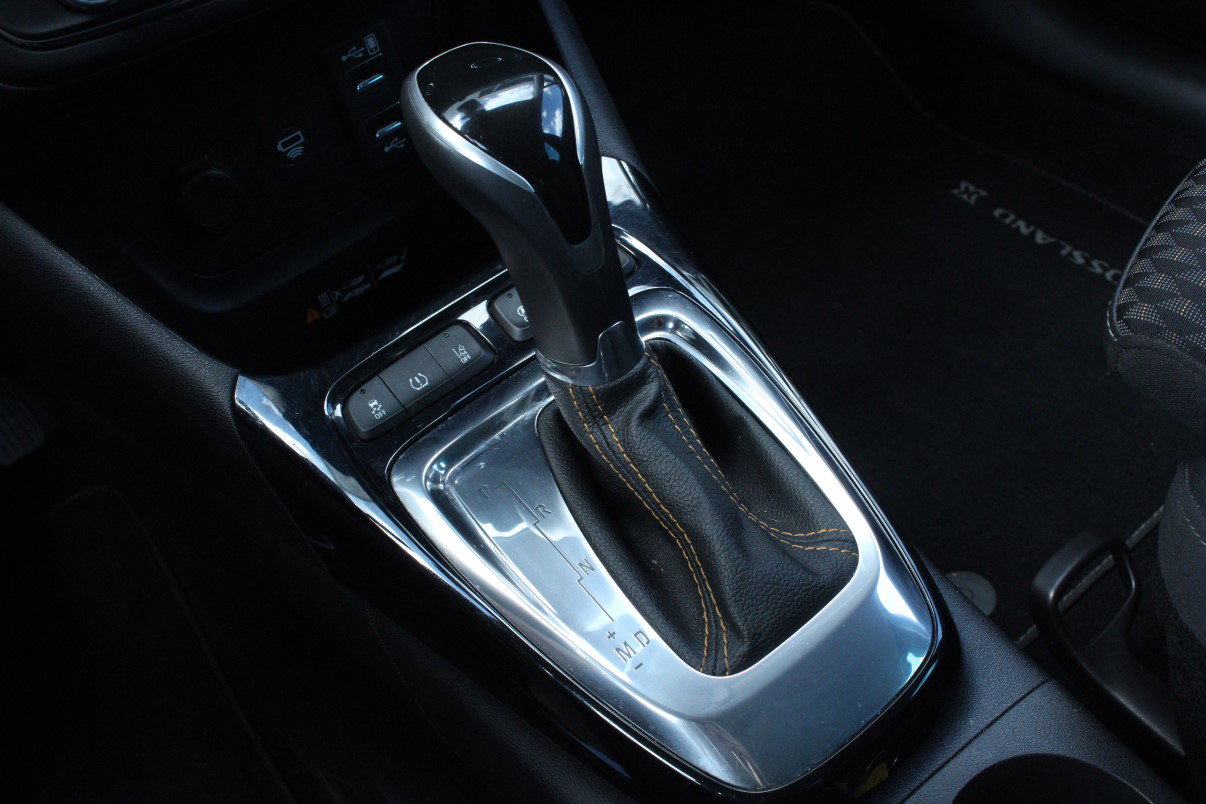 Opel 1.2 Turbo Innovation AUT 1eEIGNR! CARPLAY HUD STUURVW '19 - foto 22