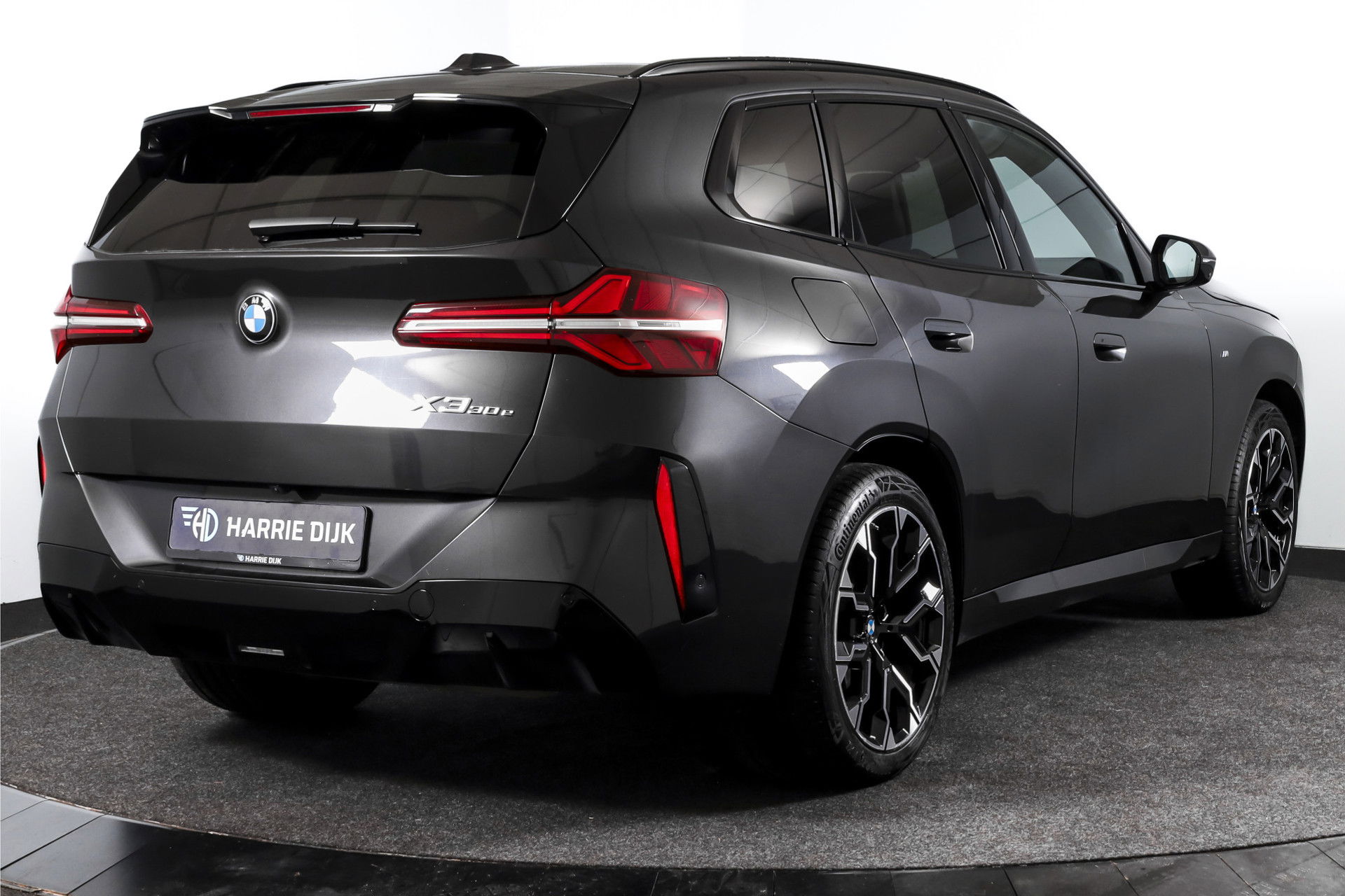 BMW - X3