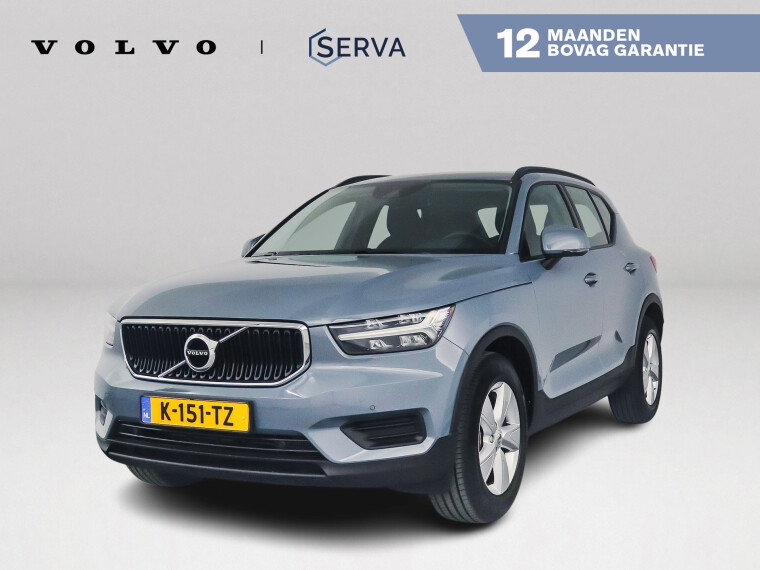 Foto van Volvo XC40 T2 Momentum Core | Parkeercamera | Cruise control | Navigatie | Trekhaak