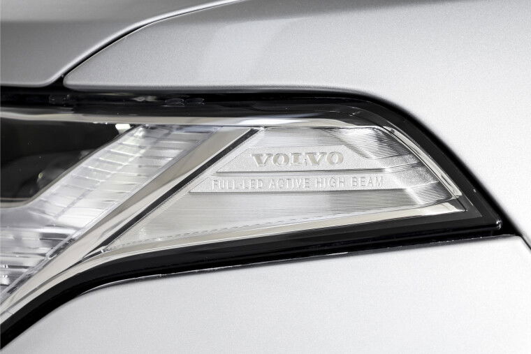 Volvo - XC90
